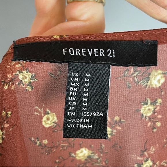 Forever 21 Floral Kimono Robe Semi-Sheer Size Medium Brown Belted Yellow Roses - Picture 3 of 10